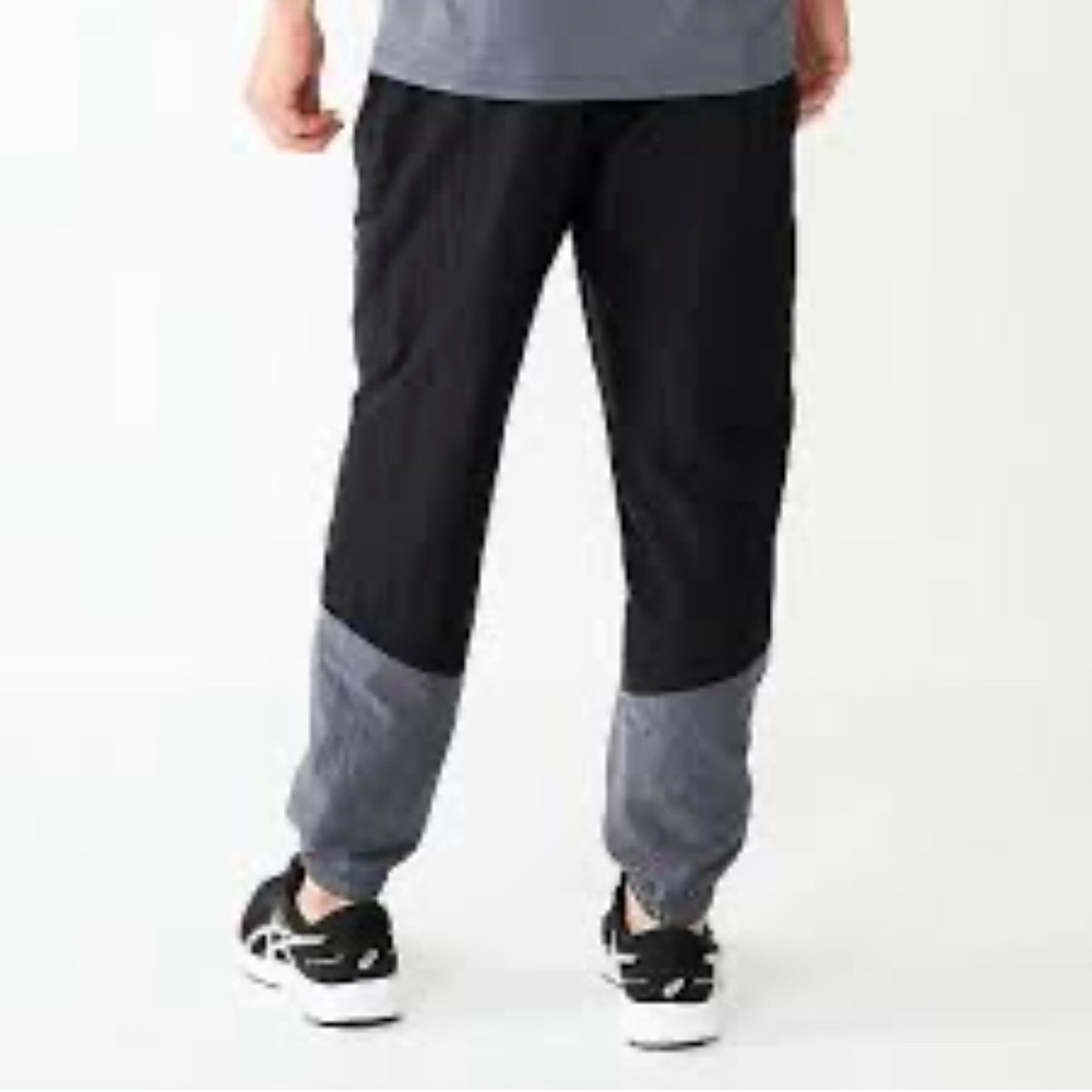 Tek Gear Men's Black and Gray Joggers